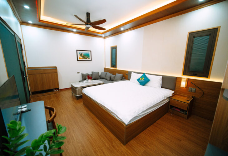 LUXURY ROOM