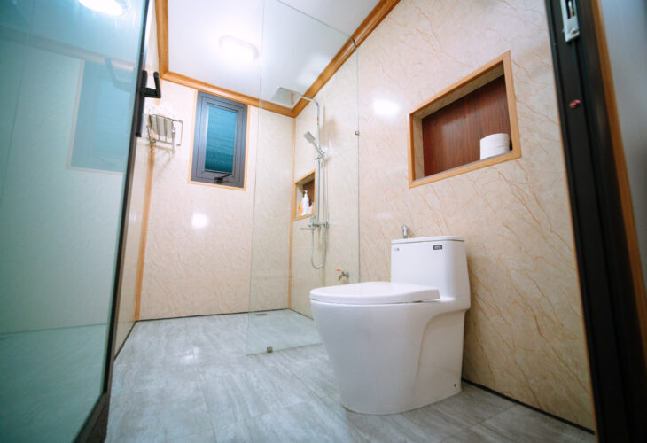 LUXURY ROOM